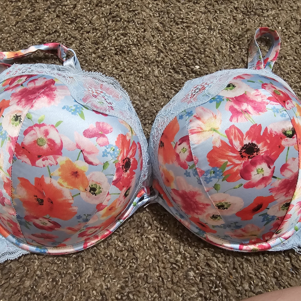 Floral Lace Bra